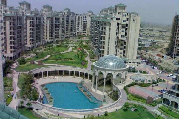 2 BHK Flats & Apartments for Sale in Sector 93b, Noida (1110 Sq.ft.)