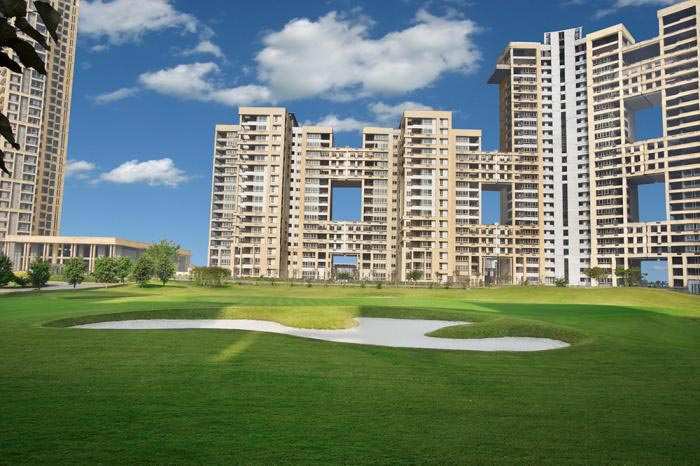 3 BHK Flats & Apartments for Sale in Sector 128, Noida (2970 Sq.ft.)