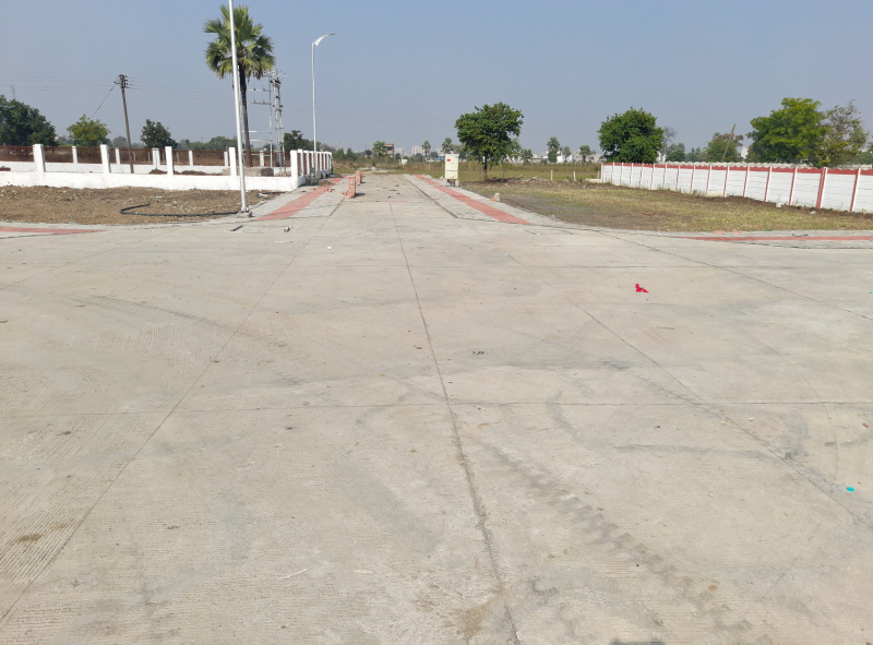 NMRDA SANCTIONED WITH RL PLOTS AND RERA APPROVED WITH FULLY DEVELOPED AND WITH TOWNSHIP AMENITIES