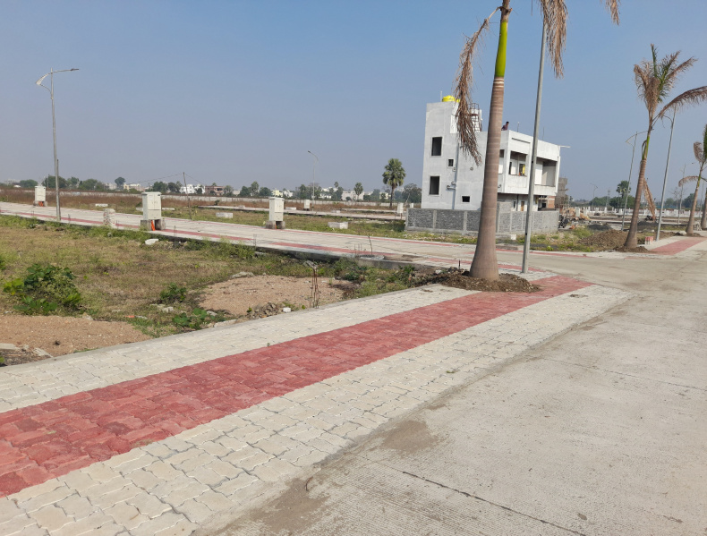 NMRDA SANCTIONED WITH RL PLOTS AND RERA APPROVED WITH FULLY DEVELOPED AND WITH TOWNSHIP AMENITIES