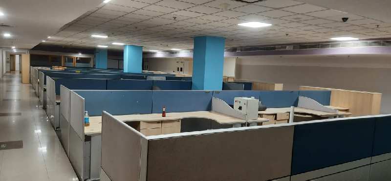 Fully furnished office space measuring 14000 sq. ft. approx in Unitech Commercial Tower 2, Sector 48, Gurgaon, Haryana.