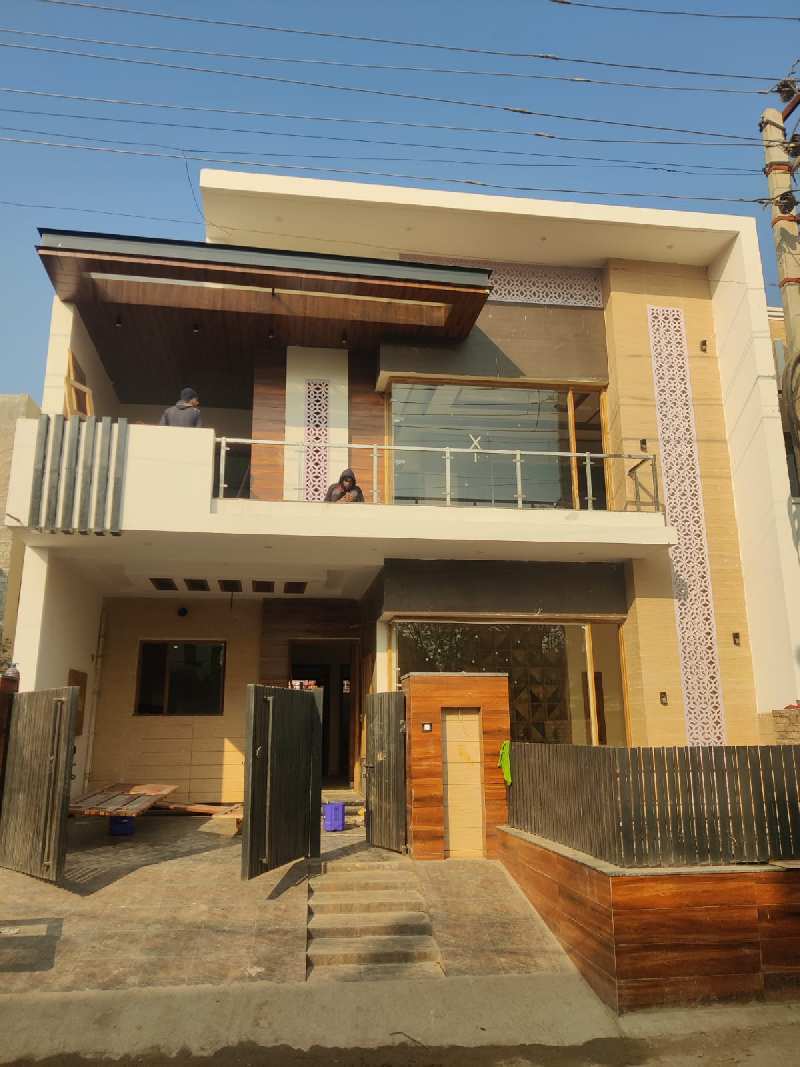 3 BHK Individual Houses / Villas for Sale in Sector 125, Mohali (192 Sq. Yards)