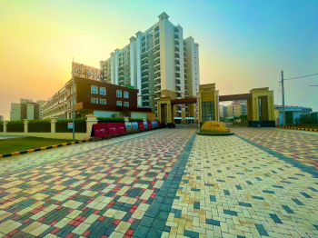 3 & 3+1 luxury apartments on airport road