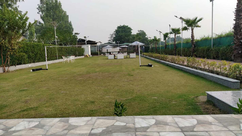 Farm land with electricity connection near sector 150 Noida