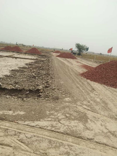 residential plots at Lake City Plots, Tappal, Aligarh