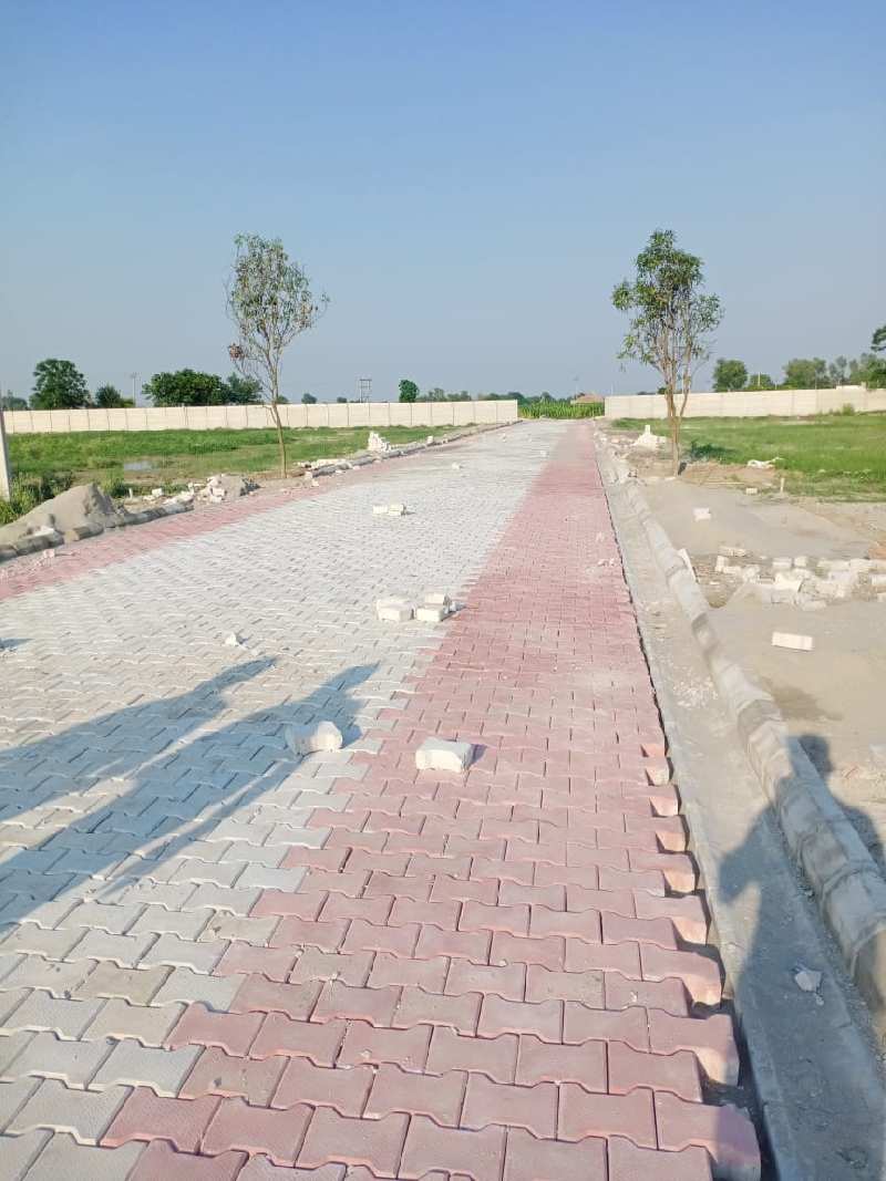 Industrial plots in sez on yamuna expressway