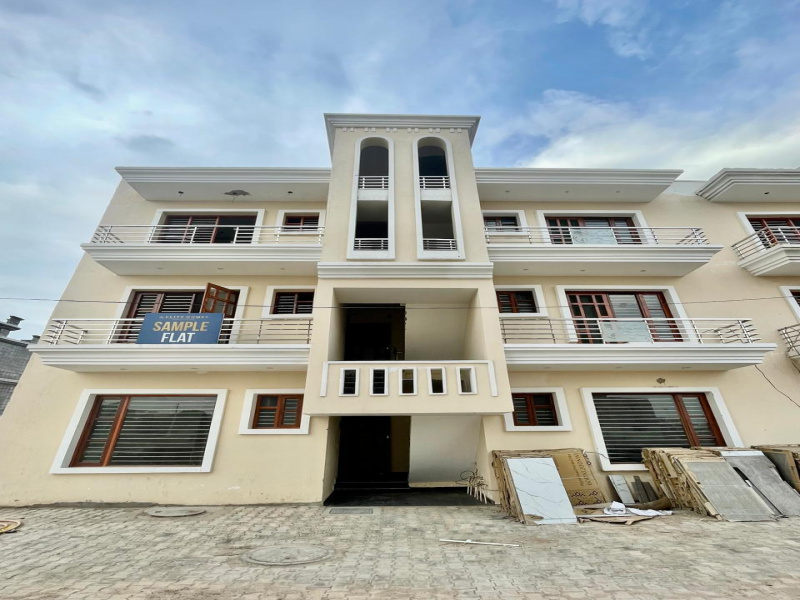 Flats & Apartments for Sale in Chandigarh-Ludhiana Highway, Mohali (945 Sq.ft.)
