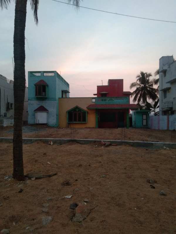 2 BHK Individual Houses / Villas for Sale in Uthandi, Chennai (2500 Sq.ft.)