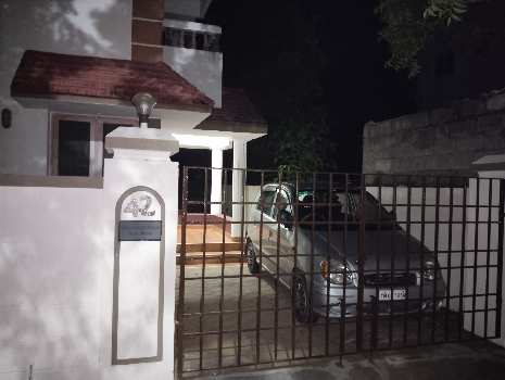 2400 Sq.ft. Penthouse for Sale in Uthandi, Chennai