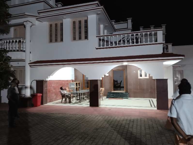 1 Acre Banquet Hall & Guest House for Sale in Kanathur, Chennai