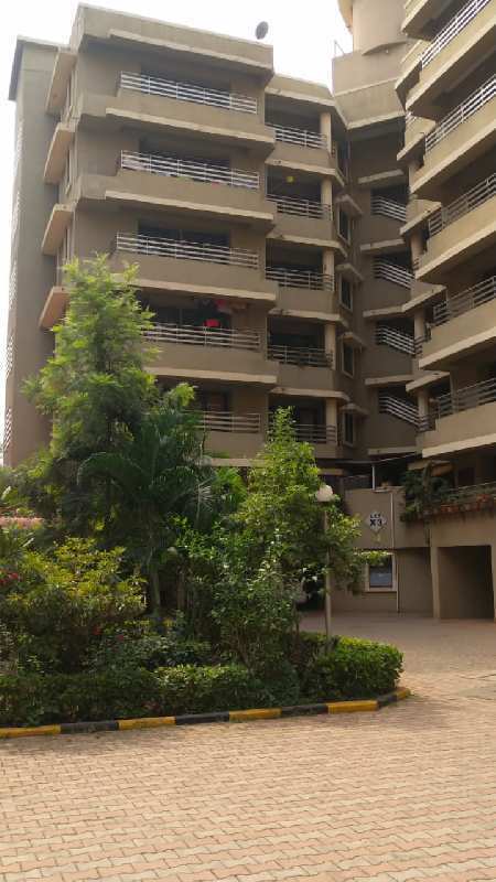 3 BHK Flats & Apartments for Sale in Magarpatta, Pune (2400 Sq.ft.)
