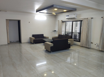 4 BHK Flats & Apartments for Rent in Vesu, Surat (3056 Sq.ft.)