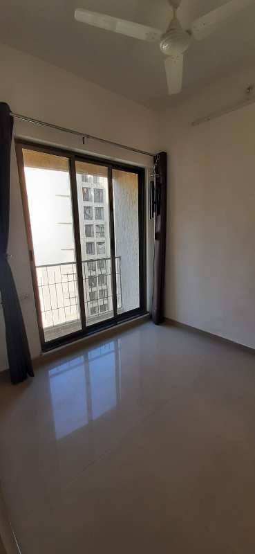 1 BHK Flats & Apartments for Sale in Naigaon East, Mumbai (500 Sq.ft.)