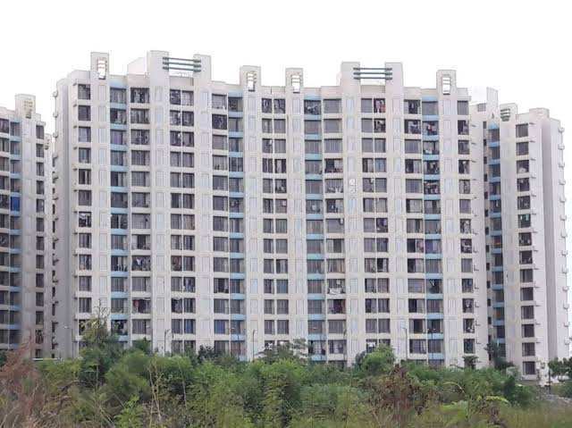 1 BHK Flats & Apartments for Sale in Naigaon, Mumbai (670 Sq.ft.)