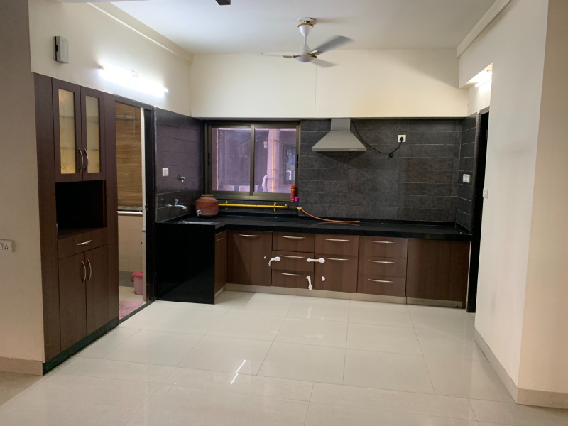 4 BHK Flat for Rent Fully Furnished