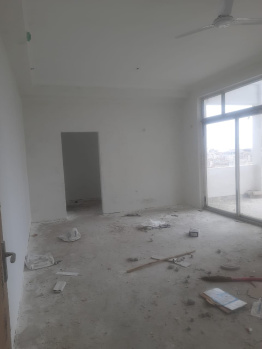 3.5 BHK Flats & Apartments for Sale in Sector 79, Noida (2280 Sq.ft.)