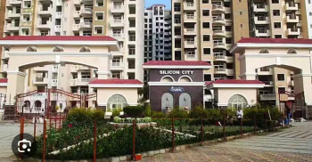 3 BHK Flats & Apartments for Sale in Techzone 4, Greater Noida (1185 Sq.ft.)