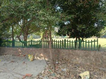 Residential Plot for Sale in Sector 105, Noida (112 Sq. Meter)