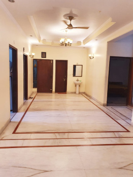Independent House for Sale in Sector 20, Noida (220 Sq. Meter)