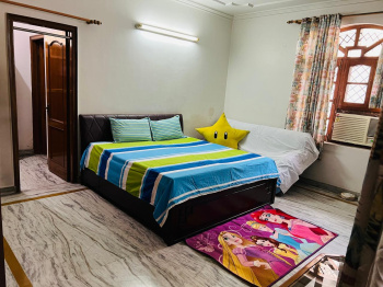 Independent House for Sale in Sector 30, Noida (307 Sq. Meter)