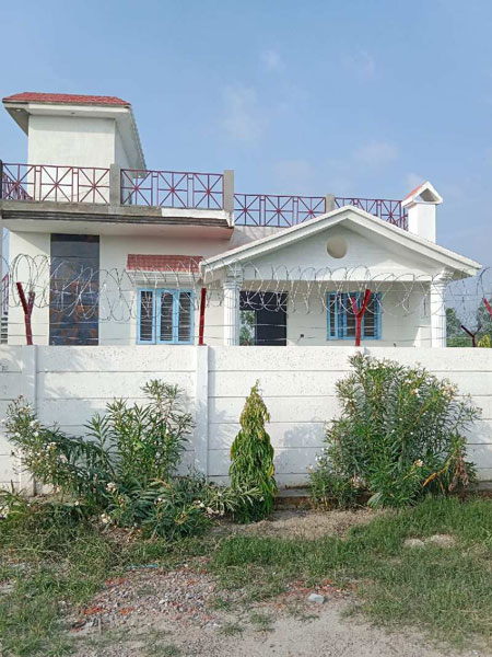 1000 sq.ft Farm Lands for Sale in Garhmukteshwar.