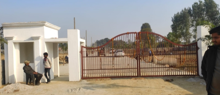 2500 Sq.ft. Residential Plot for Sale in Gomti Nagar, Lucknow