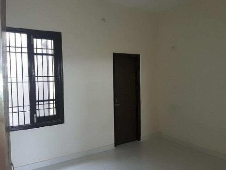 Flats And Apartments Aavailable At Prime Location
