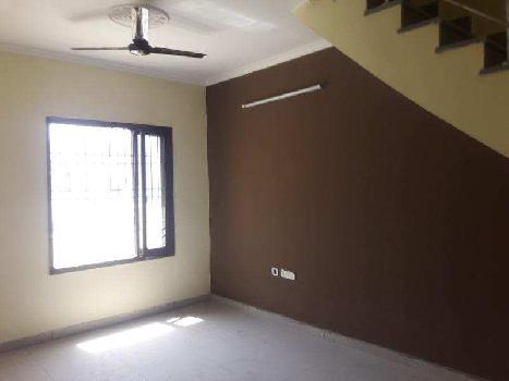 3 BHK Flat for sale at Gurgoan