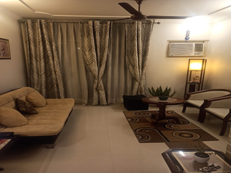 3 BHK Flats & Apartments for Sale in Kalkaji Extension, Kalkaji, Delhi (1300 Sq.ft.)