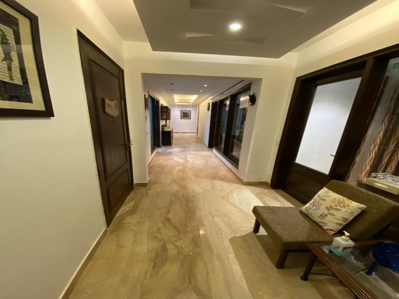 450 sq.yd 4BHK Builder Floor For sale in East of Kailash