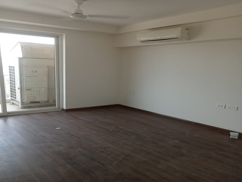 3 BHK Flats & Apartments for Sale in Golf Course Ext Road, Gurgaon (2000 Sq.ft.)