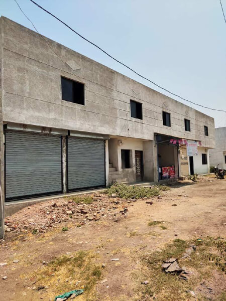 1 BHK Individual Houses / Villas for Sale in Kadodara, Surat (432 Sq.ft.)