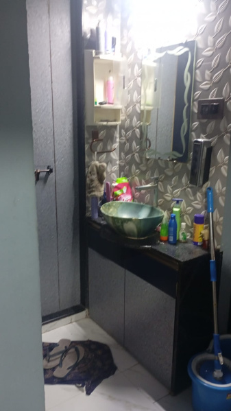 2 BHK FULLY FURNISHED FLATS FOR SELL CHALA ROAD