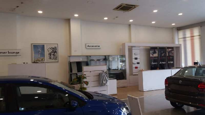 National highway touch showroom