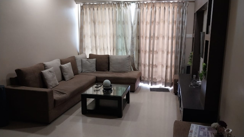 2 BHK Flats & Apartments for Rent in Mulund West, Mumbai (735 Sq.ft.)