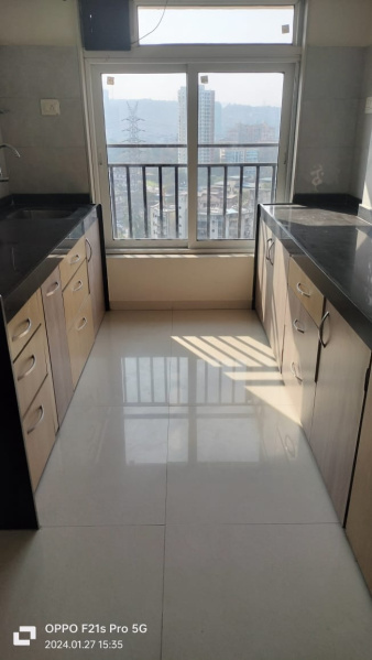 3 BHK Flats & Apartments for Sale in Mulund, Mumbai (851 Sq.ft.)