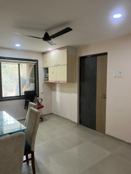 2 BHK Flats & Apartments for Sale in Mulund West, Mumbai (440 Sq.ft.)