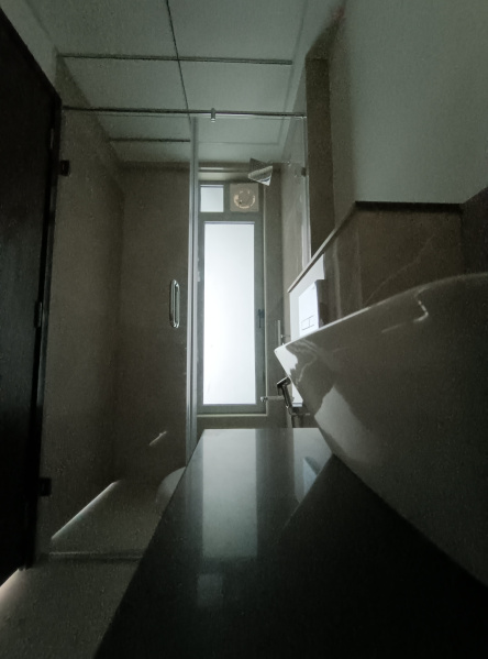 3 BHK Flats & Apartments For Rent In LBS Marg, Mumbai (1194 Sq.ft.)