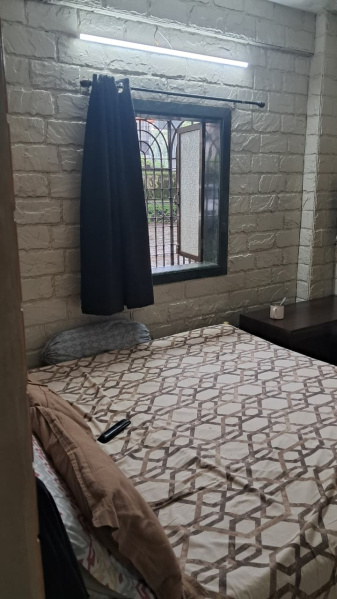 Flats & Apartments For Rent In LBS Marg, Mumbai (430 Sq.ft.)