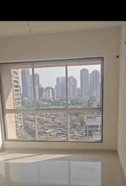 Flats & Apartments for Sale in Mulund West, Mumbai (850 Sq.ft.)