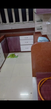 2 BHK Flats & Apartments for Sale in Mulund West, Mumbai (800 Sq.ft.)