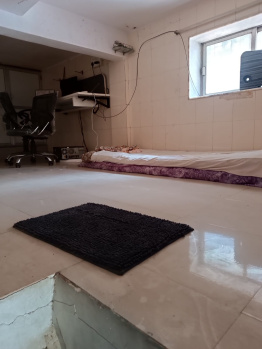Office Space for Rent in Mulund West, Mumbai (400 Sq.ft.)