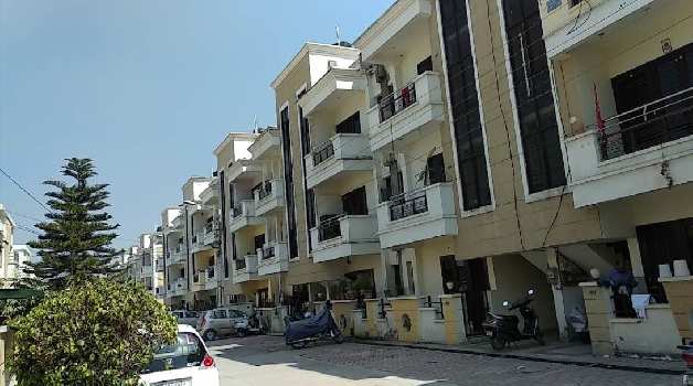 3 BHK Flats & Apartments For Sale In Kashipur, Udham Singh Nagar (-1500 Sq.ft.)