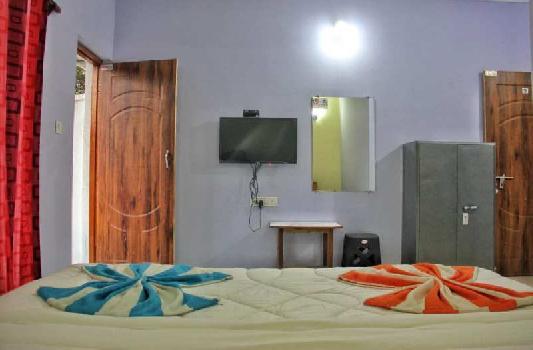 8 Rooms Guesthouse for Lease on Calangute Beach