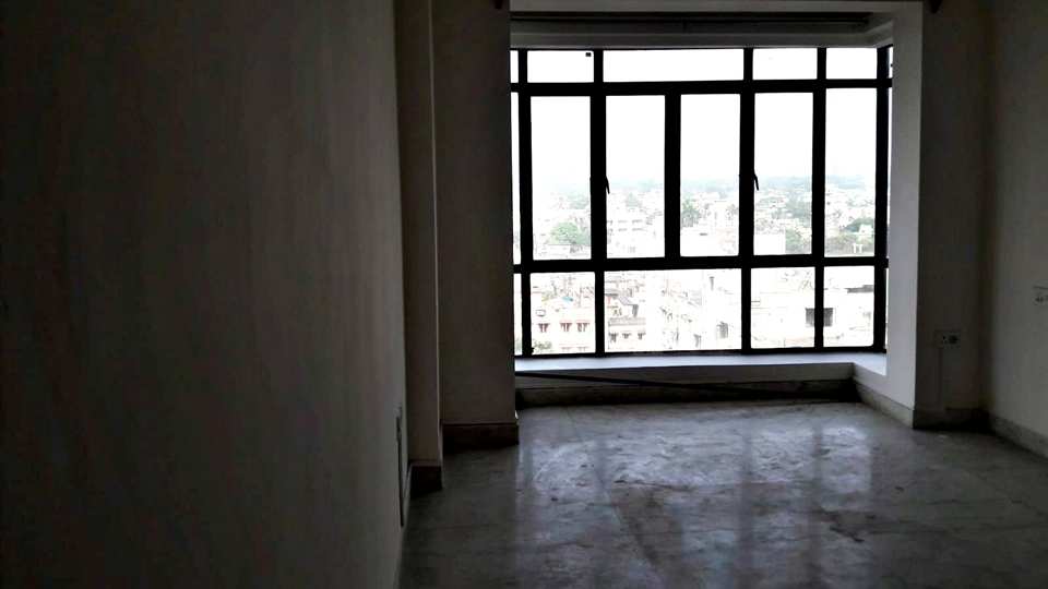 3 BHK Flats & Apartments for Sale in Prince Anwar Shah Rd., Kolkata (1495 Sq.ft.)