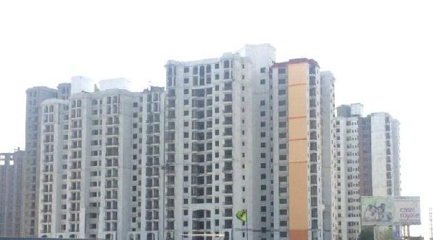 3BHK with servant Qtr in Casa Royal Township, sec-1