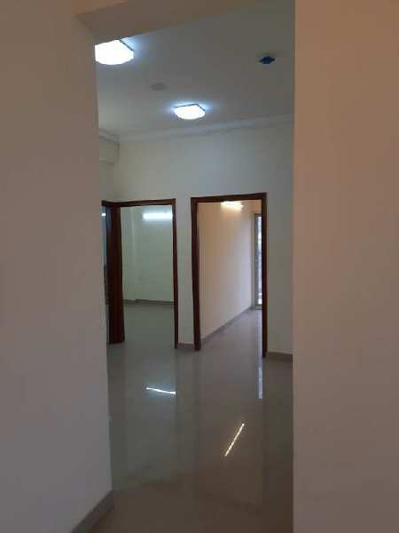 Ready to move 2BHK  Flat at Antriiksh Golf City, Sector 150, Noida
