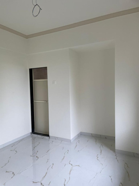 1 BHK Flats & Apartments for Sale in Dombivli West, Thane (610 Sq.ft.)