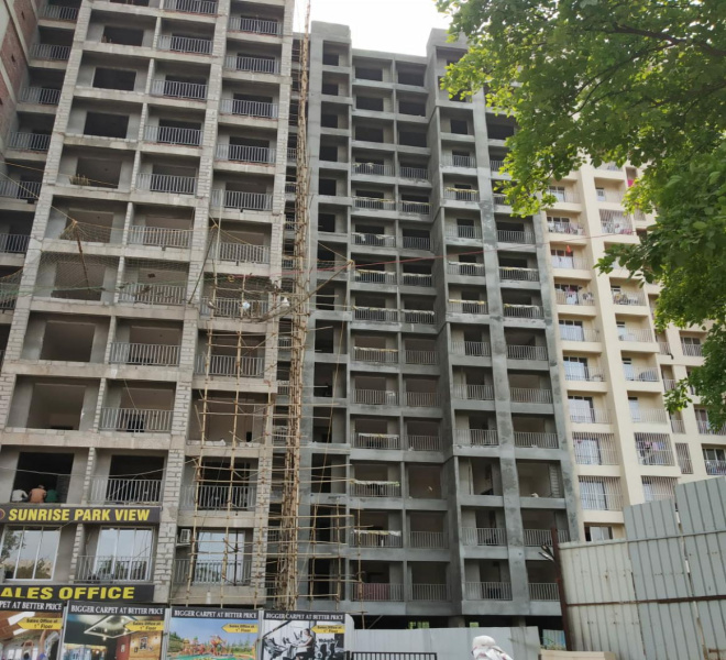 1 BHK Flats & Apartments for Sale in Dombivli East, Thane (412 Sq.ft.)