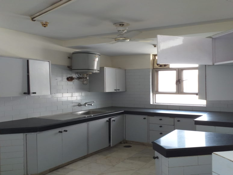 3 BHK Flats & Apartments for Rent in Sector 47, Gurgaon (1355 Sq.ft.)